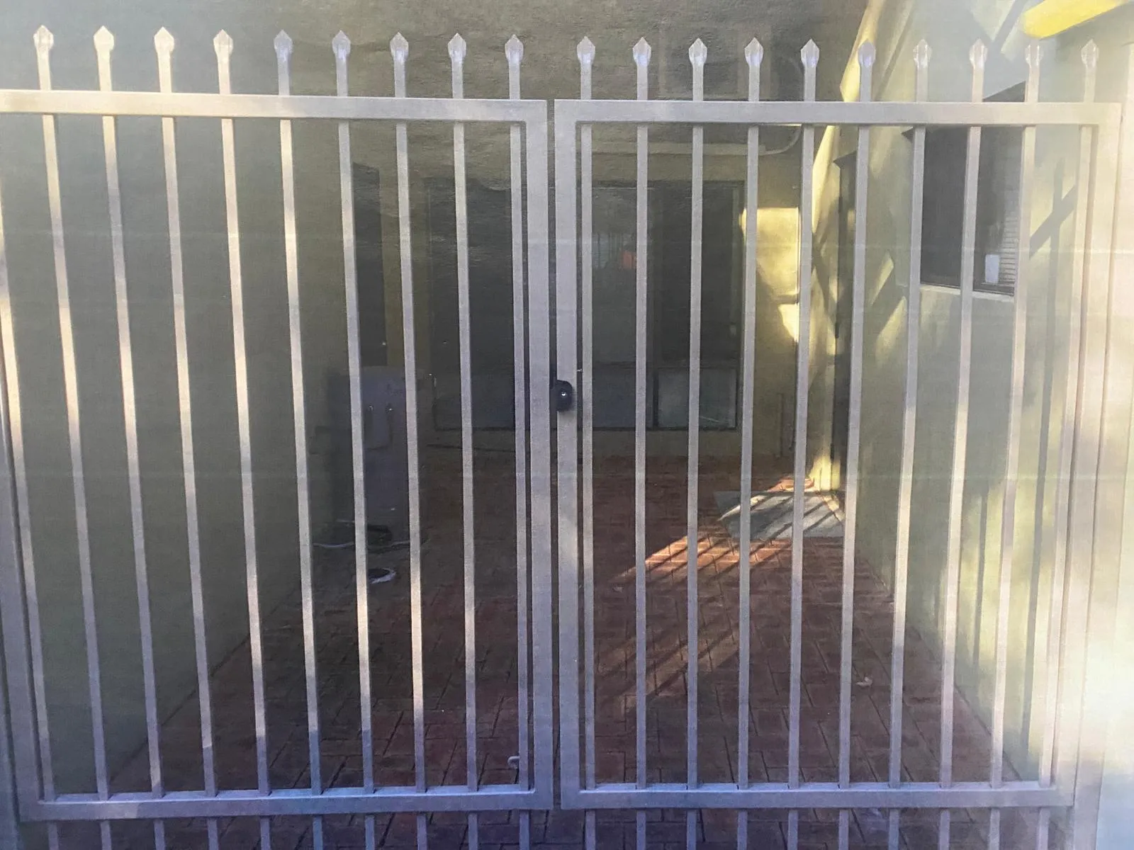 gate installation