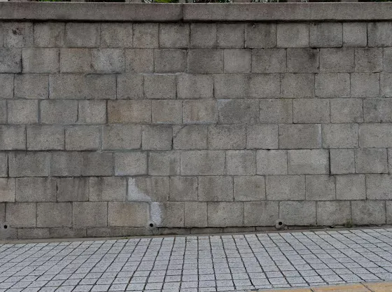 Retaining wall construction