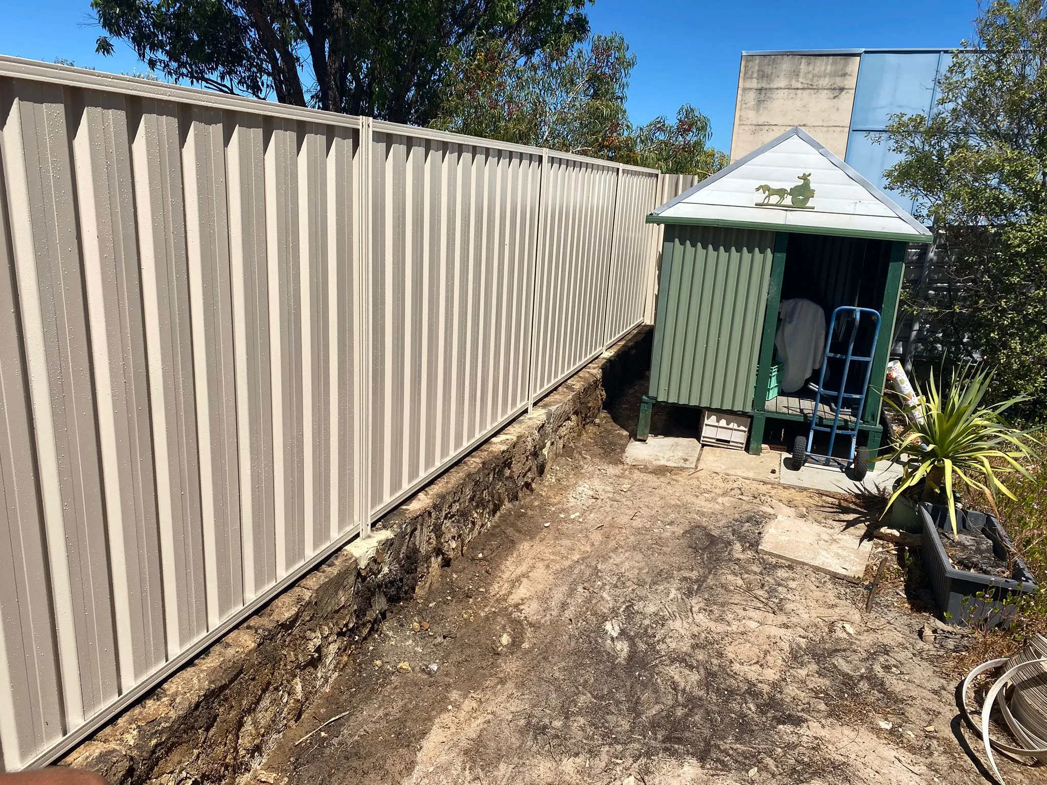 colourbond fencing services