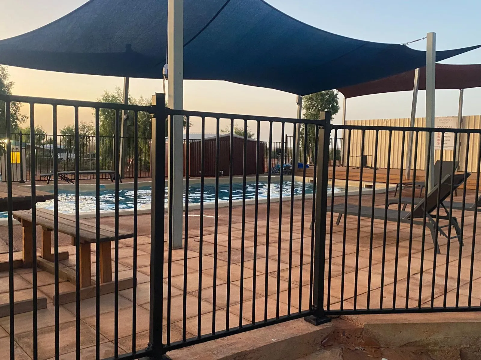 pool fencing services